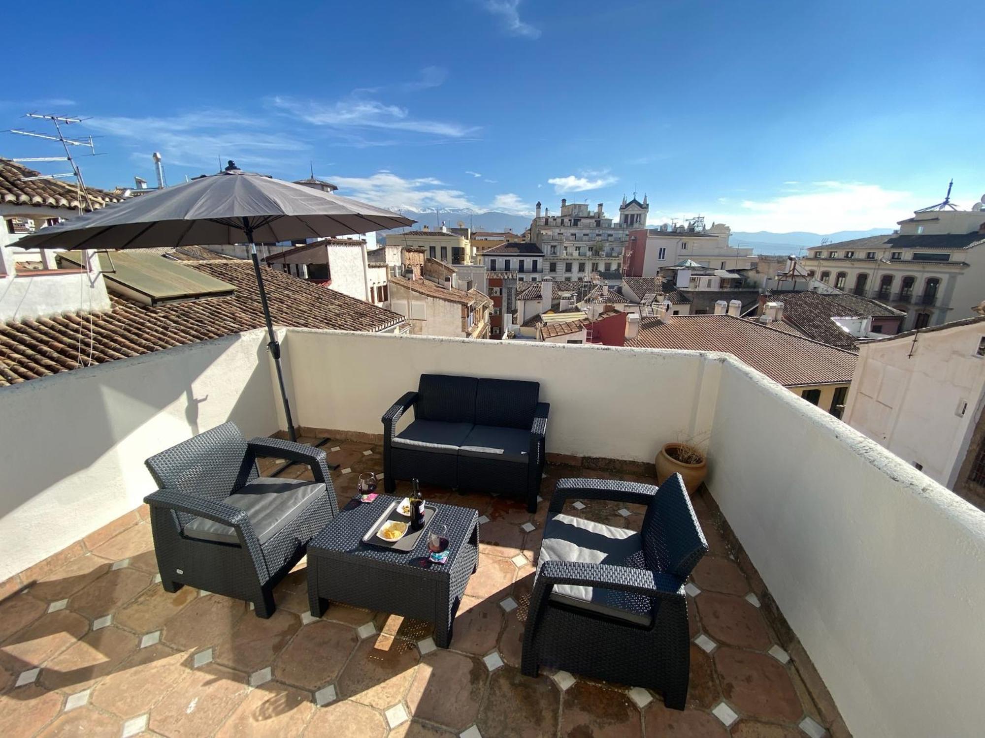 דירות Atico Con Vistas En Granada Centro מראה חיצוני תמונה